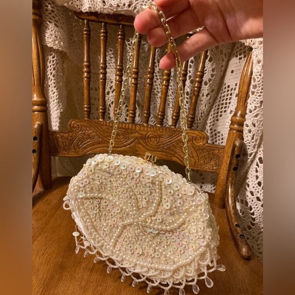 White Vintage Sequin Beaded Small Clutch Purse - Damage - Picture 5 of 17